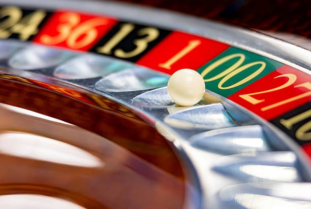 Hip Hop Panda slot game interface on ihokibet showing reels, paylines, and tournament leaderboard